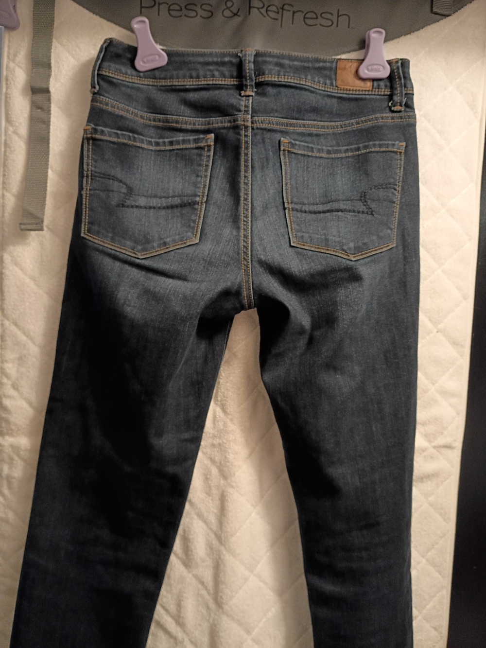 American Eagle Women’s Dark Wash Blue Jeans - Picture 7 of 12